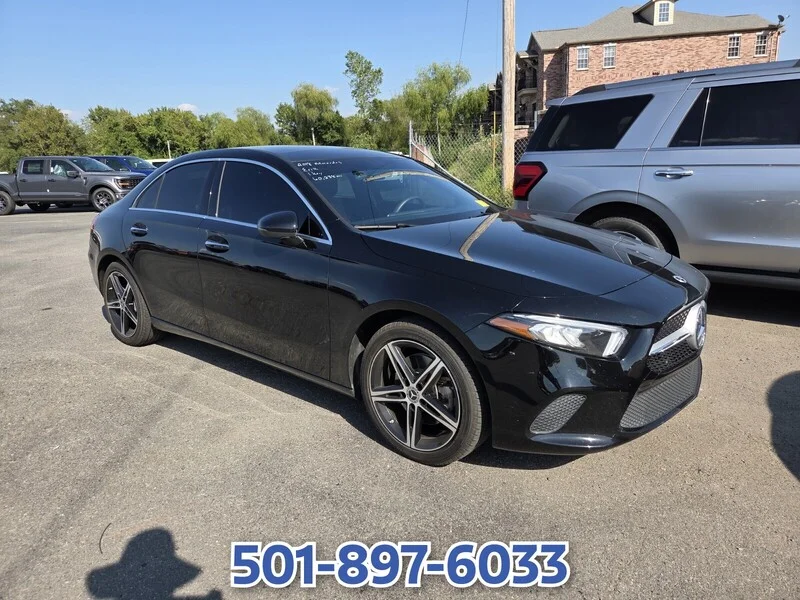 Used 2022 BLACK MERCEDES-BENZ A 220 4MATIC® SEDAN image 2