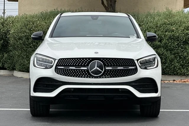 Used 2021  Mercedes-Benz GLC 300 Coupe image 8