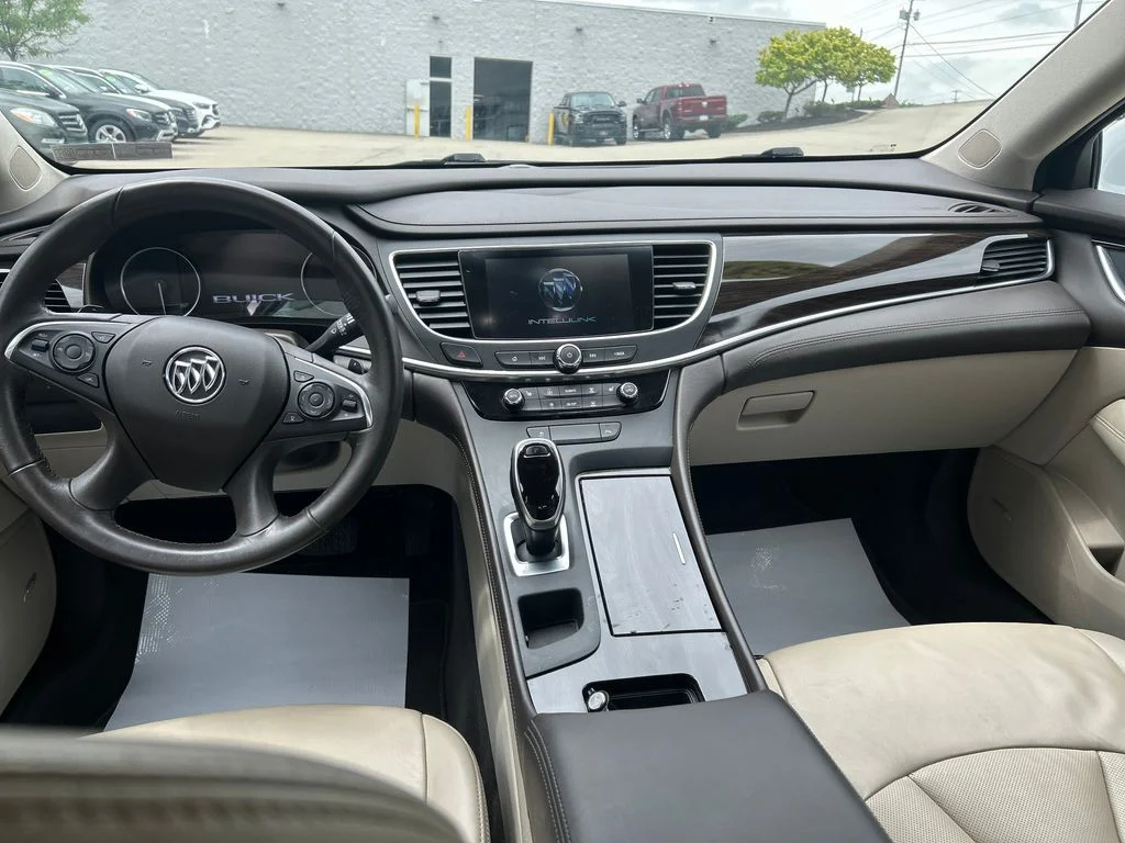 Used 2017 White Buick Essence image 13