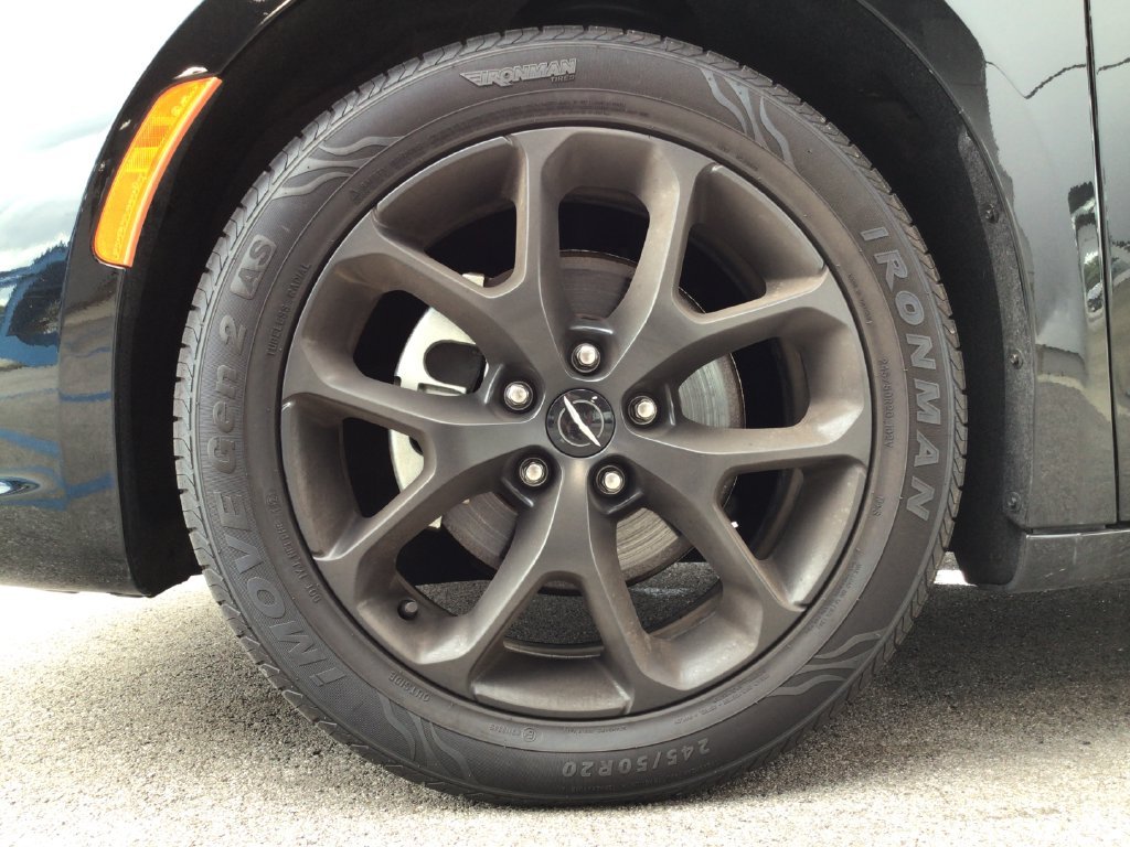 2025 Chrysler Pacifica Limited - Photo 20