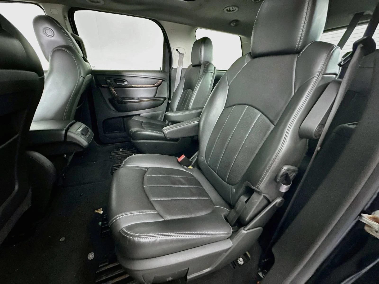 Used 2015 CARBON BLACK METALLIC GMC Denali image 26