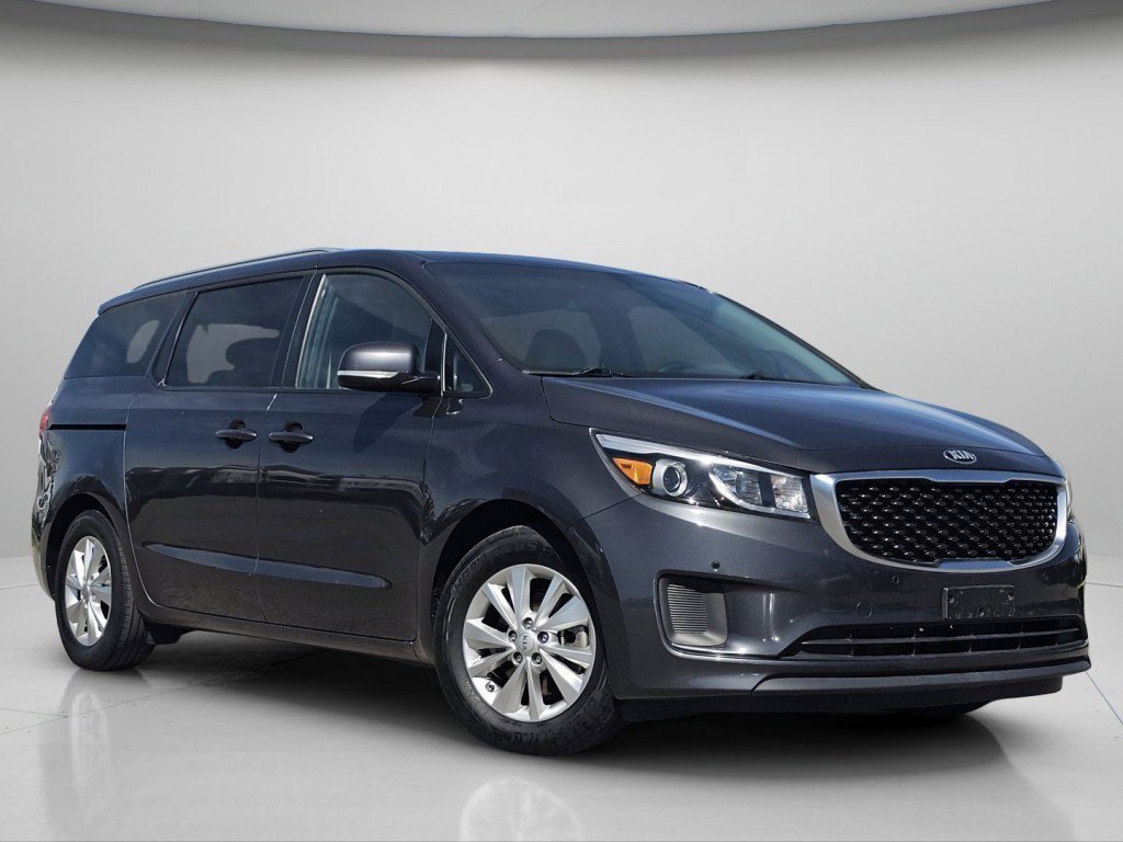 Used 2017 Kia Sedona LX with VIN KNDMB5C10H6339427 for sale in Bountiful, UT