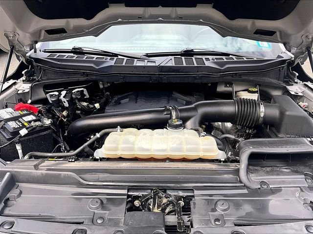 Used 2022 Silver Ford XLT image 10