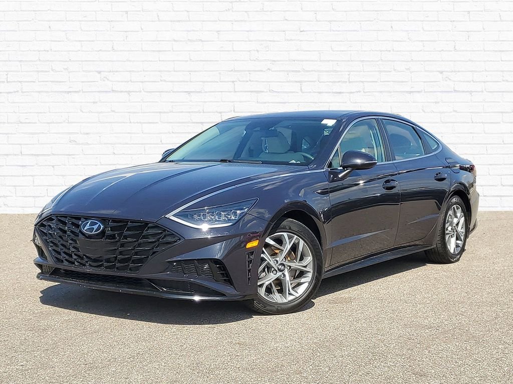 Used 2023 Carbon Blue Hyundai SEL image 1