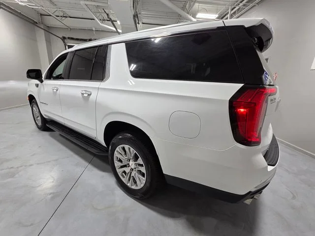 Used 2024 White GMC Denali image 9
