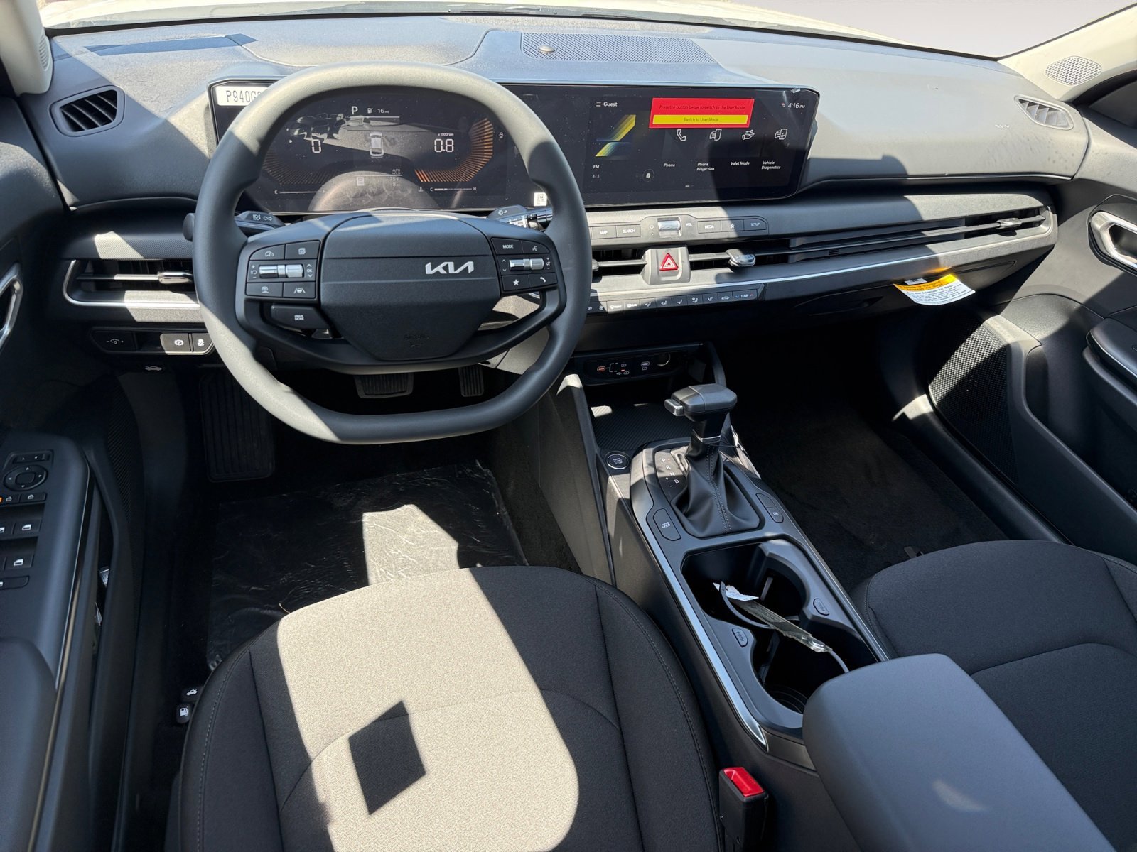 New 2026 Snow White Pearl Kia LXS image 15