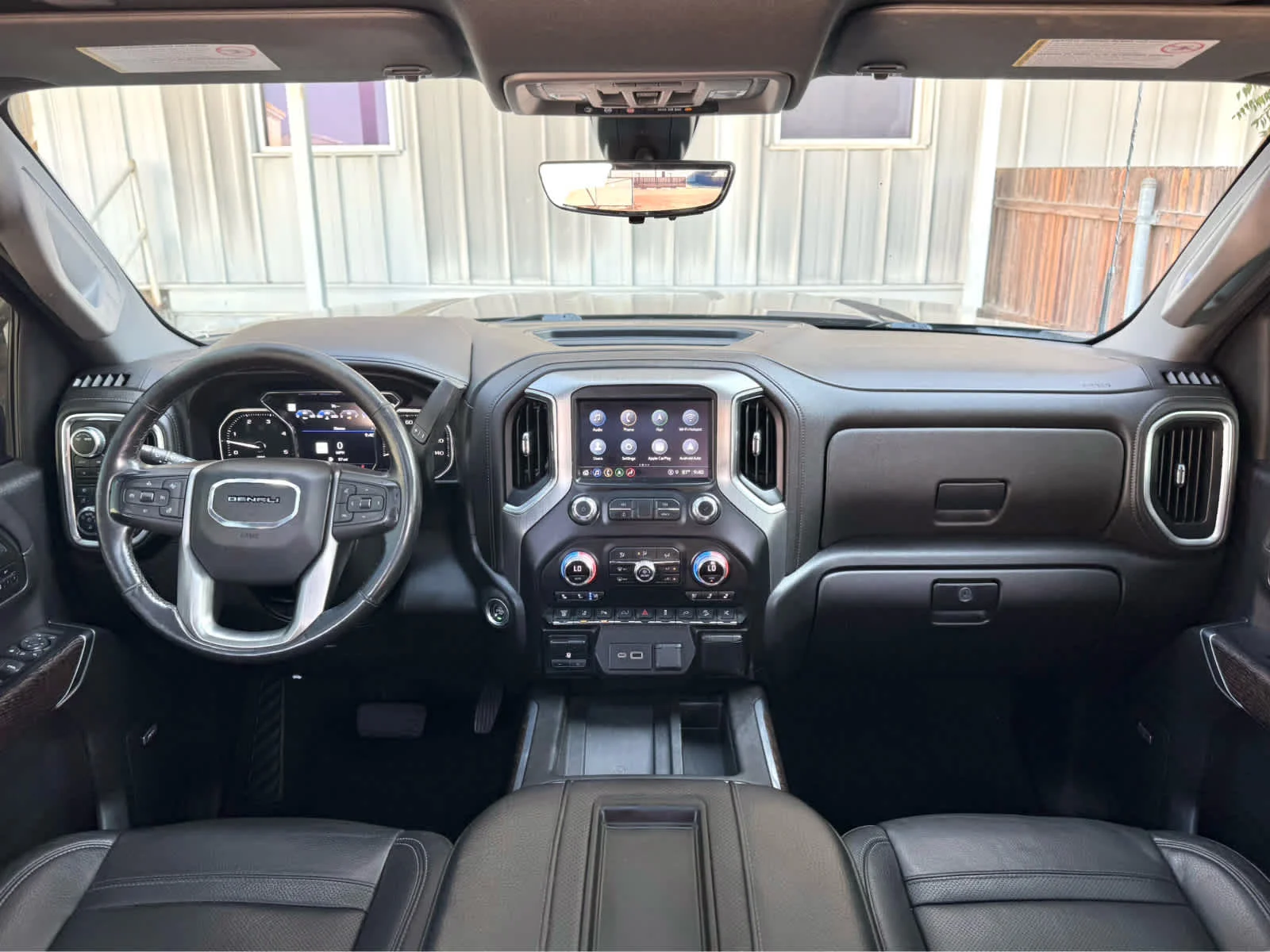 Used 2022 EBONY TWILIGHT METALLIC GMC Denali image 22