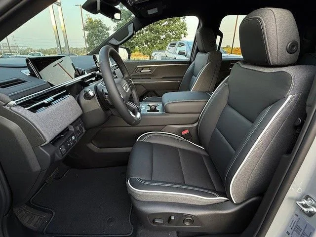 2026 GMC Sierra EV Elevation - Photo 27