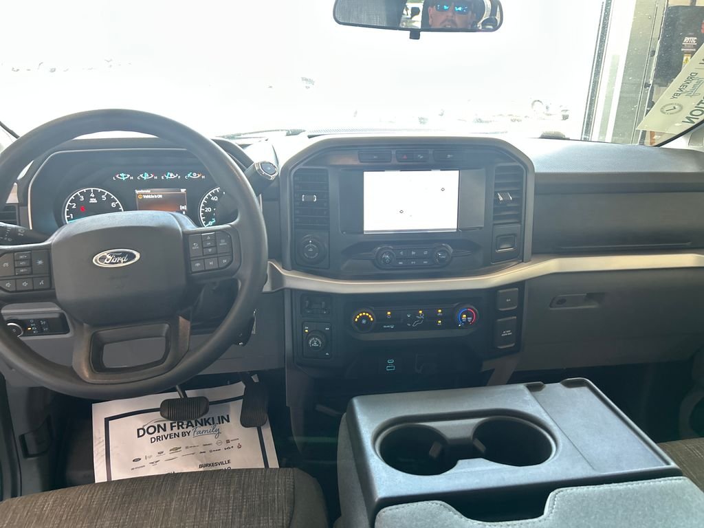 Used 2023 White Ford XLT image 15