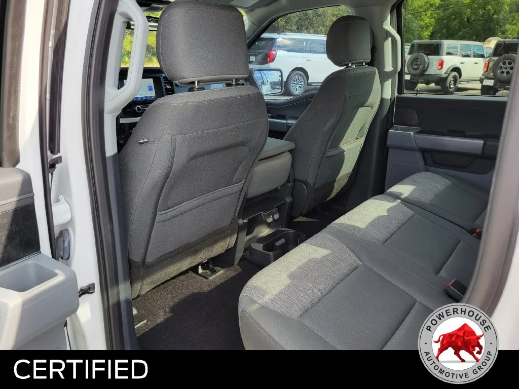 Used 2021 White Ford XLT image 15