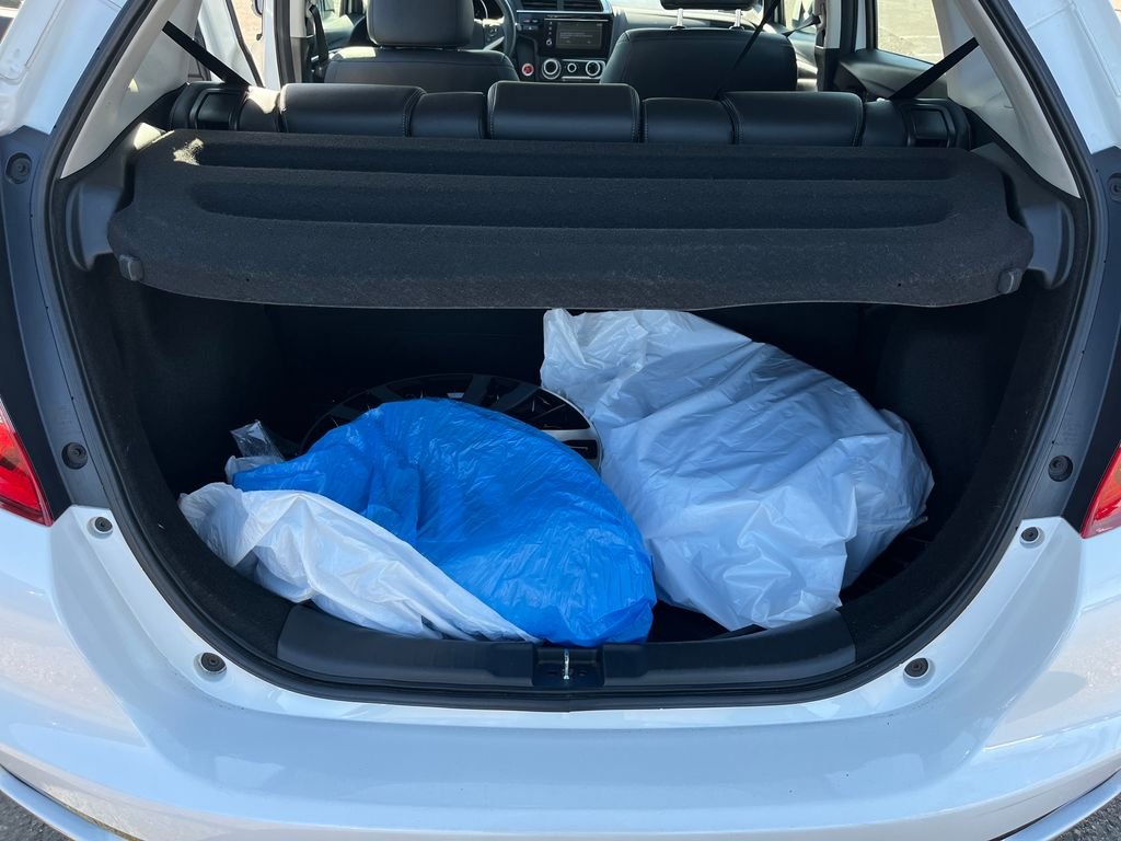 Certified Used 2019 White Honda EX-L image 10