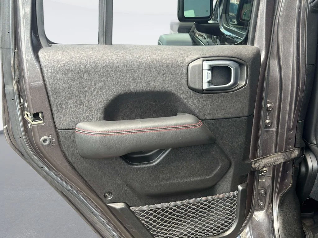 Used 2020 Gray Jeep Unlimited Rubicon image 13