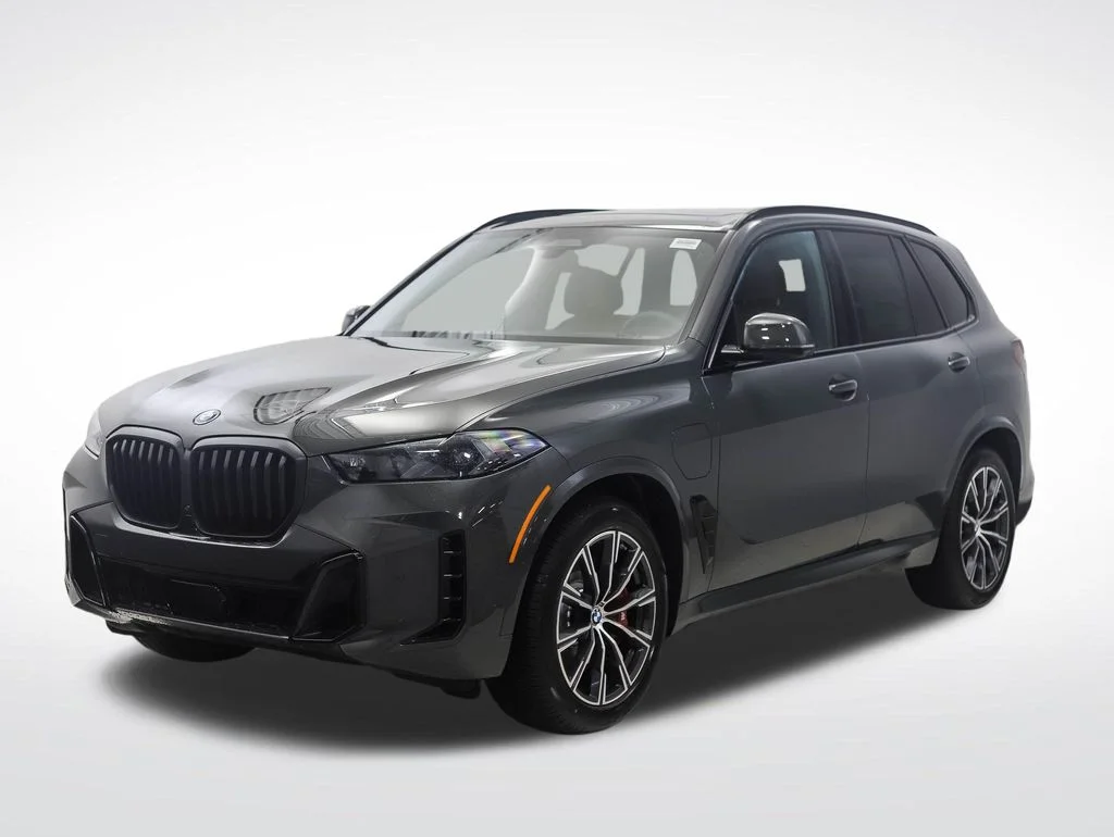 2026 BMW X5 xDrive50e's photo