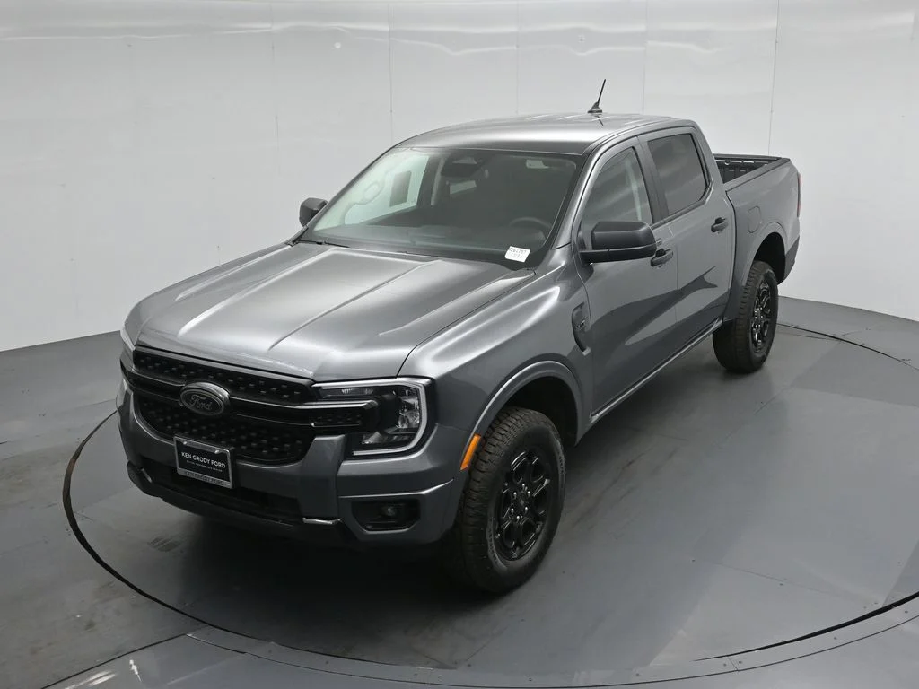 New 2026 Marsh Gray Ford XLT image 30