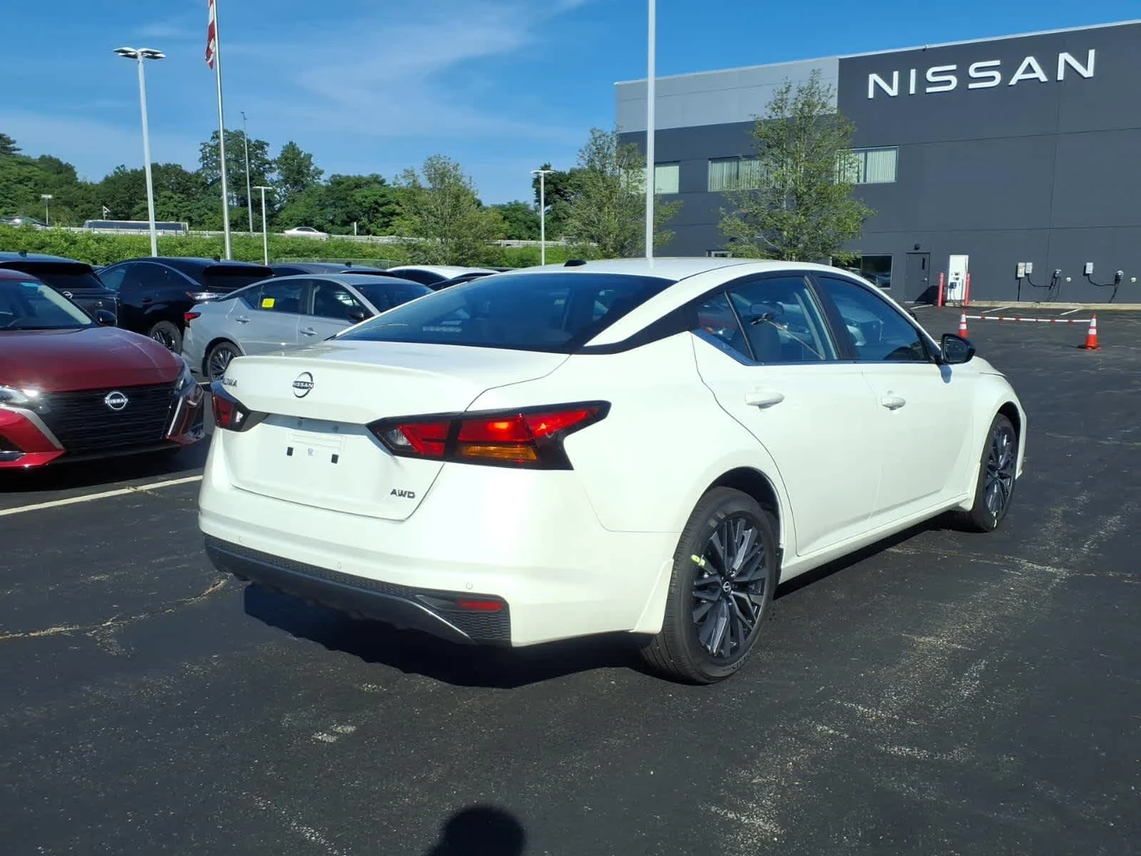 New 2026 Pearl White Tricoat Nissan SV image 4