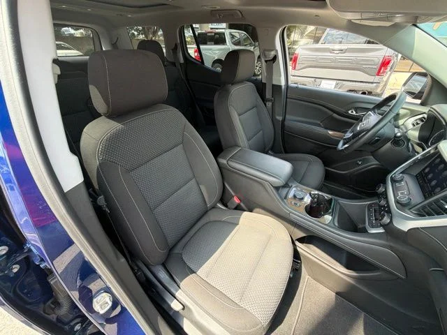 Used 2023 Blue GMC SLE image 26