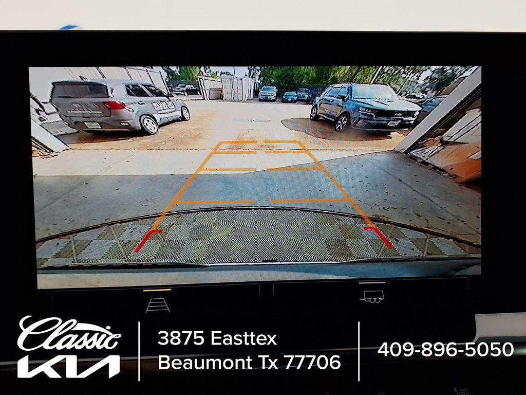 Used 2025 Gray Chevrolet LT image 15