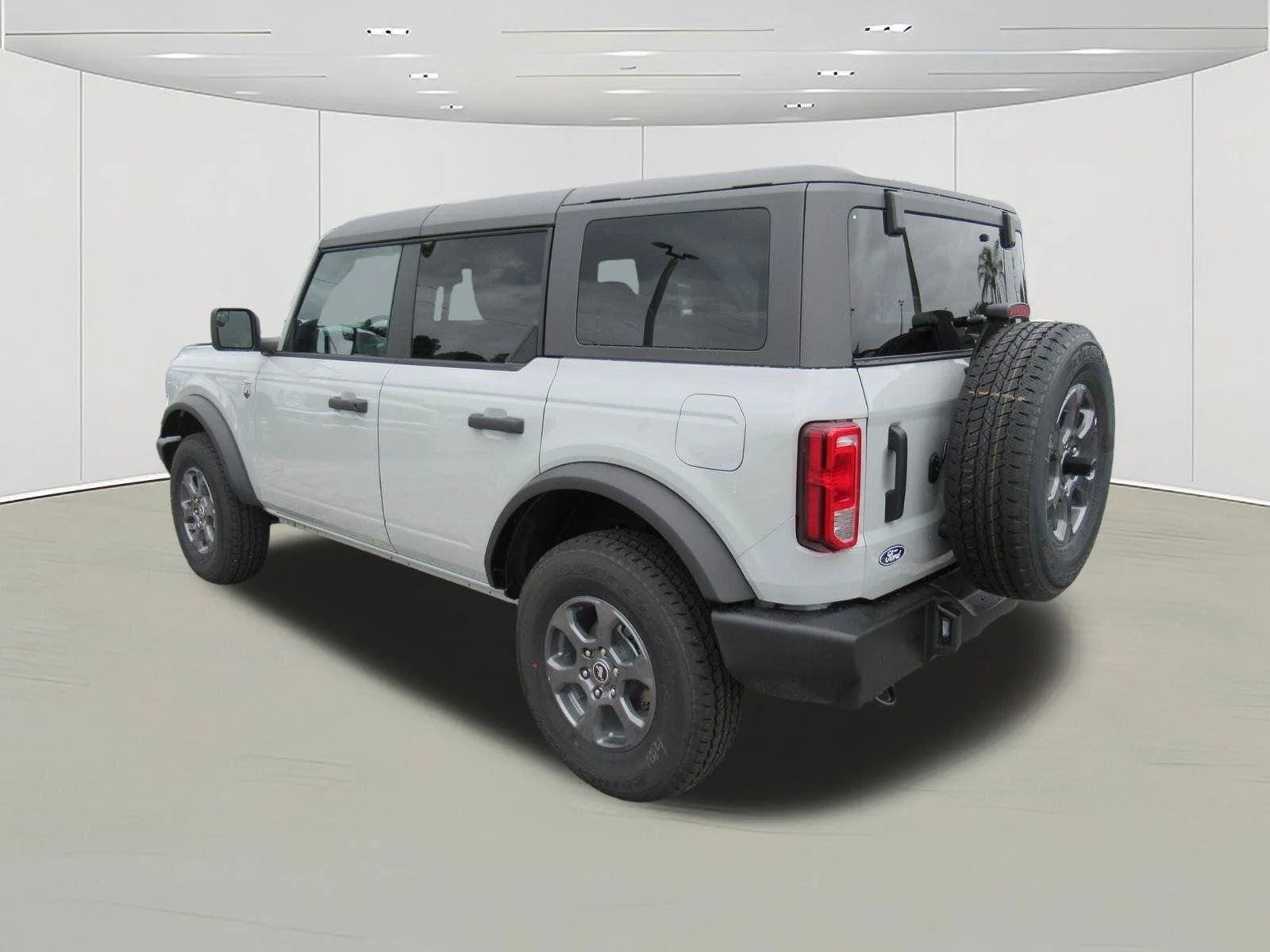 New 2026 Avalanche Gray Ford Big Bend® image 5