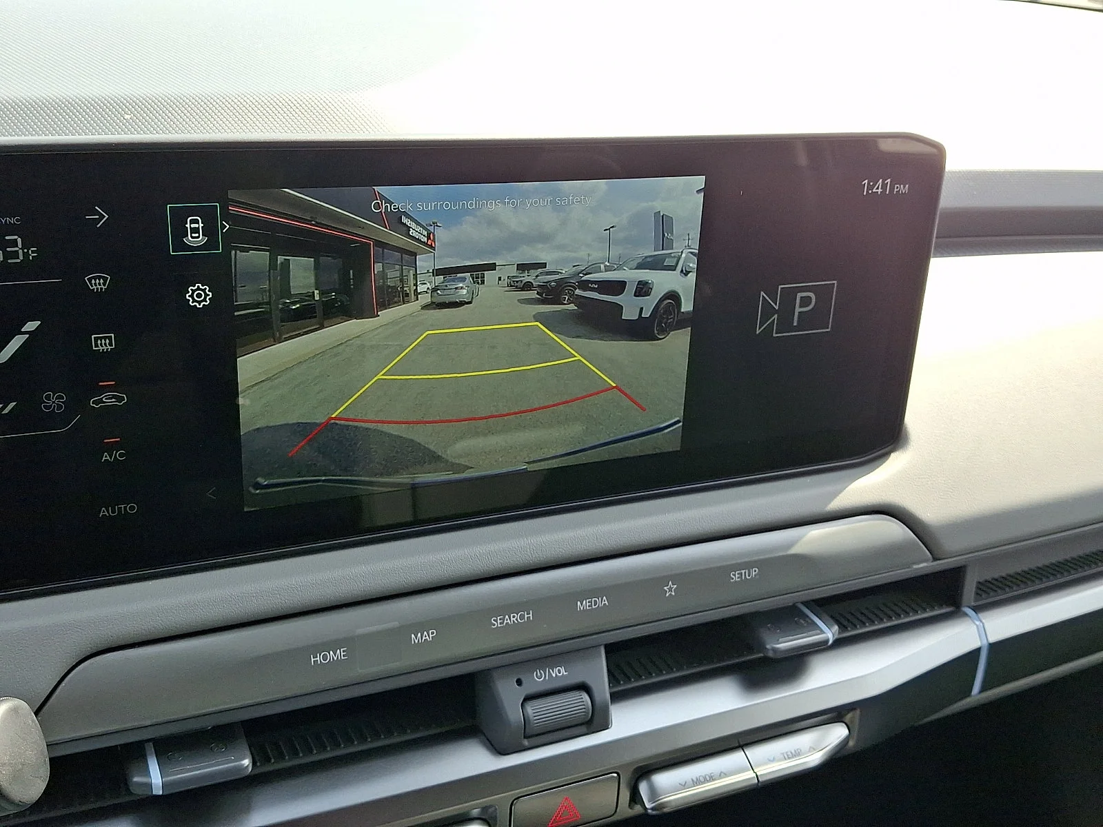 New 2027 Black Kia Wind image 16