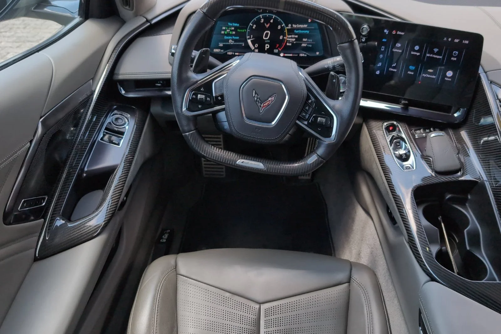 Used 2024 Hypersonic Gray Metallic Chevrolet 3LZ image 15
