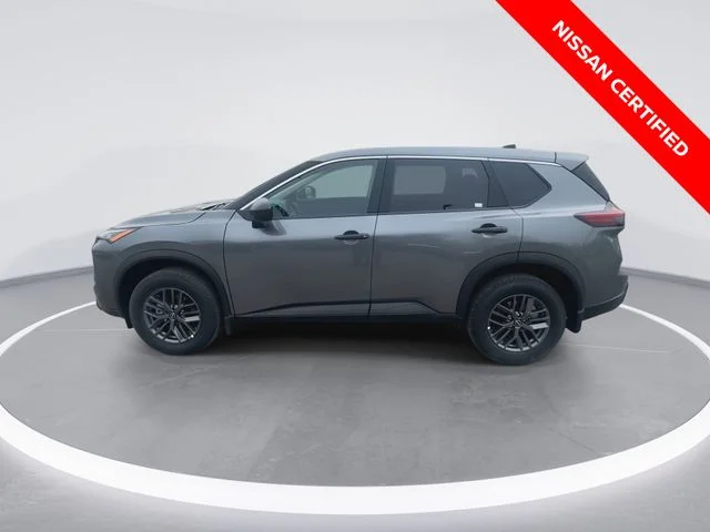 Used 2025 Gray Nissan S image 5