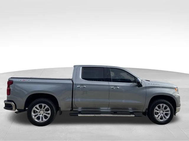 Used 2026 Gray Chevrolet LTZ image 12
