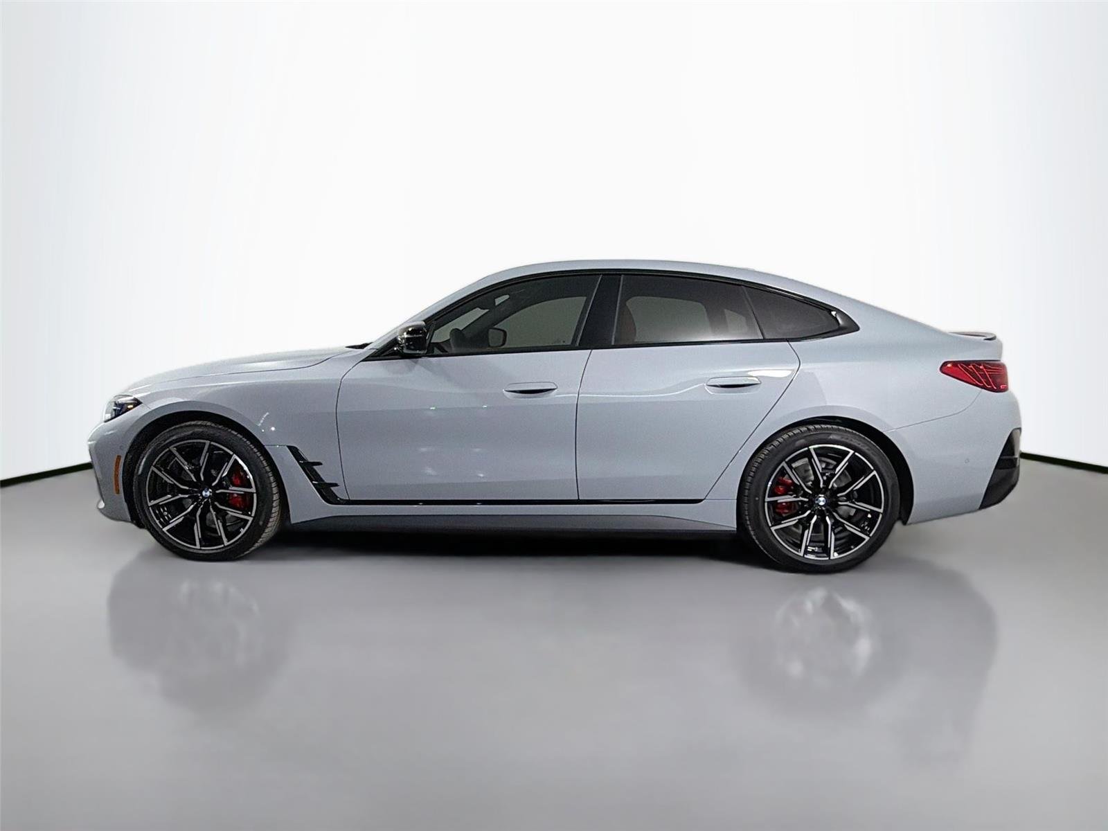 New 2026 Brooklyn Grey Metallic BMW eDrive40 image 9