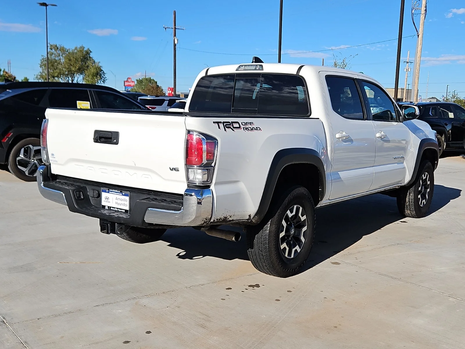 Used 2021 Super White - 040 Toyota SR5 V6 image 3