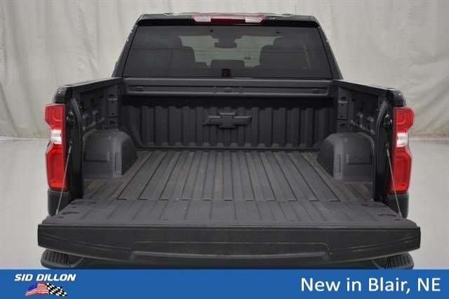 New 2026 Black Chevrolet RST image 11