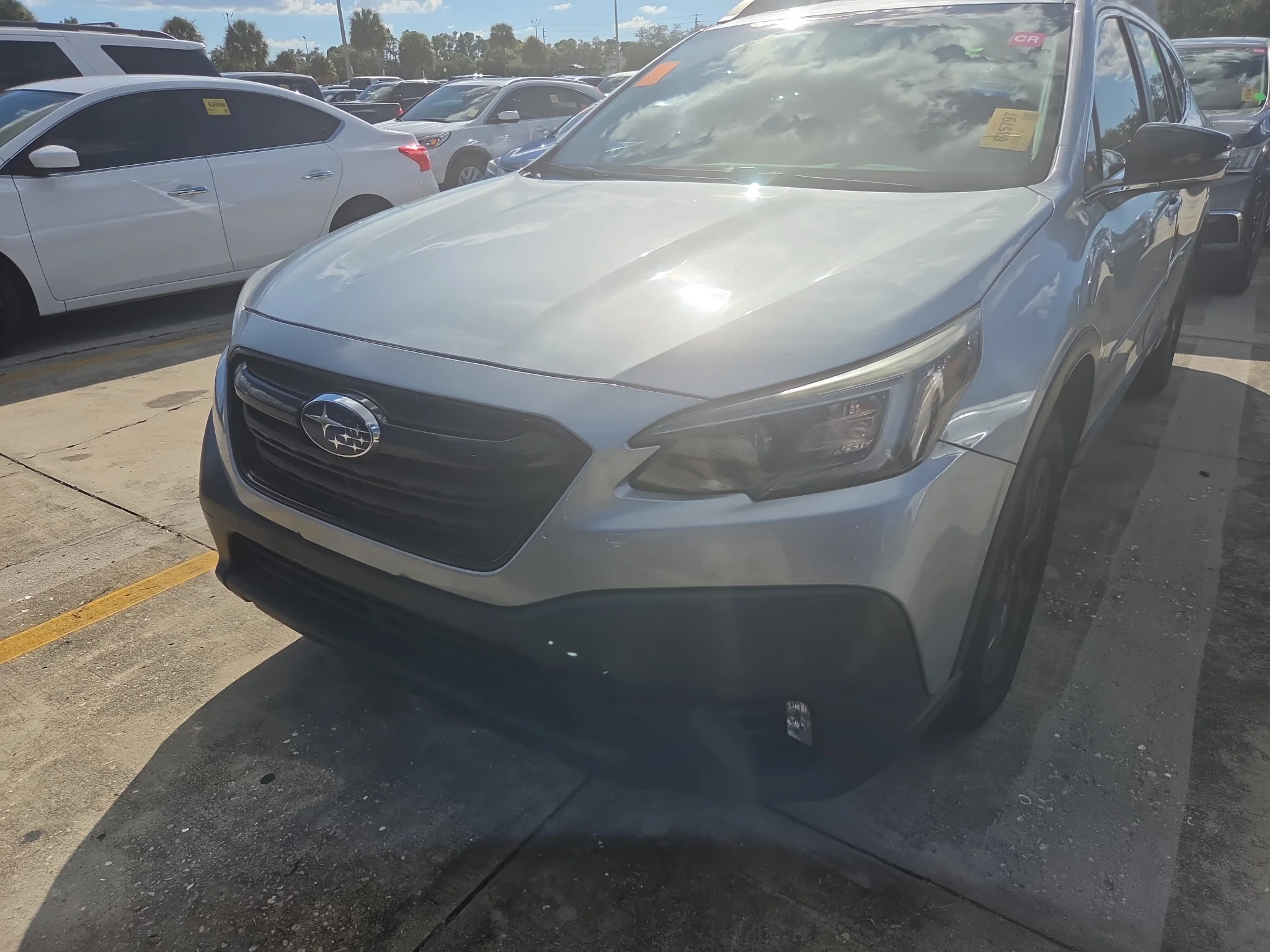 Used 2022 Ice Silver Metallic Subaru Onyx Edition XT image 2