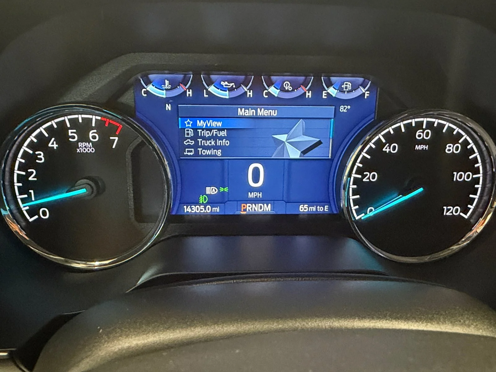 Used 2023 Blue Ford XLT image 19