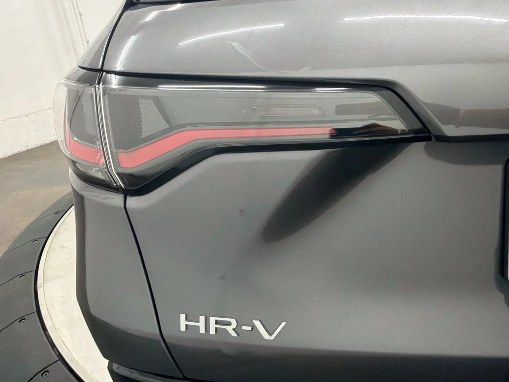 Used 2026 Silver Honda EX-L image 11