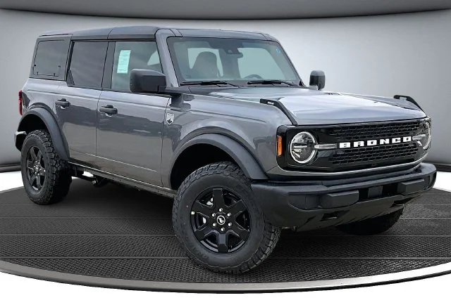 Used 2025 Carbonized Gray Metallic Ford Big Bend image 2