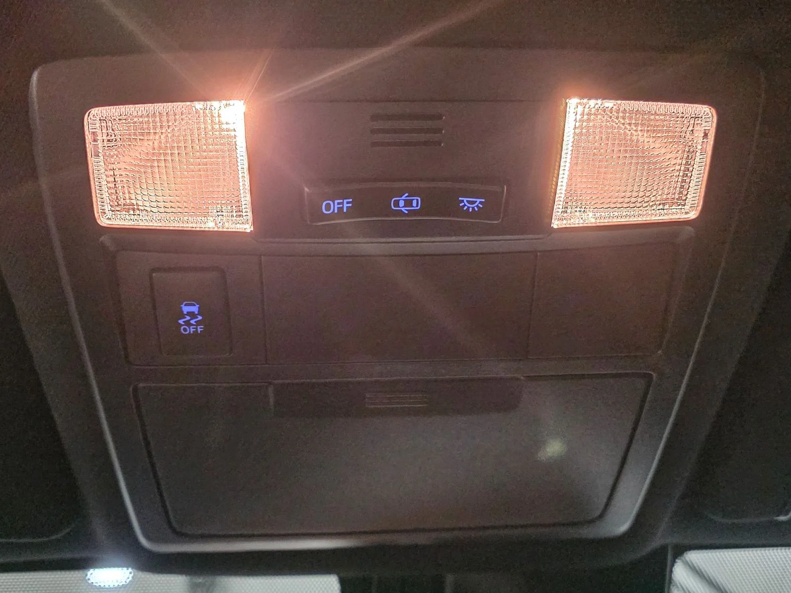 Used 2019  Toyota TRD Sport image 31