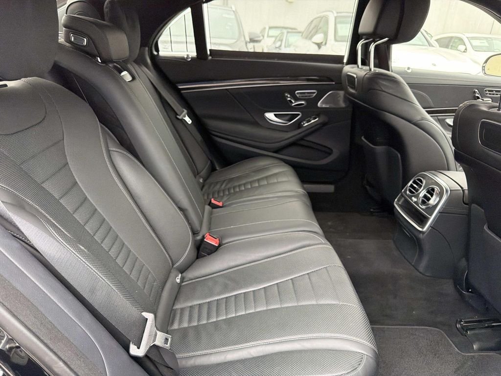 Used 2019 Black Mercedes-Benz S 560 image 9