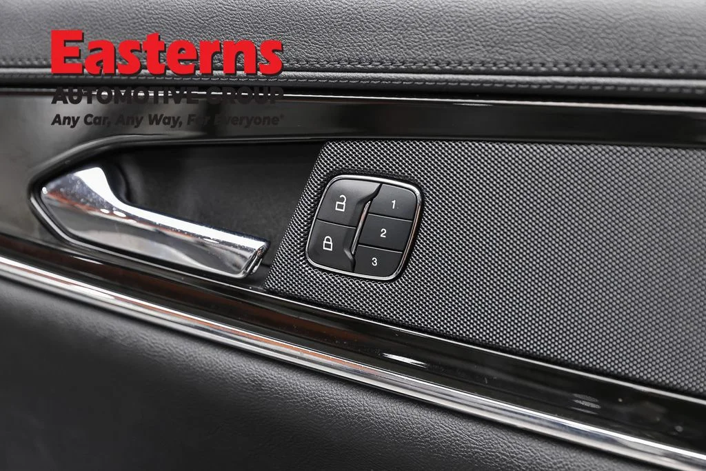 Used 2022 Black Lincoln Standard image 21