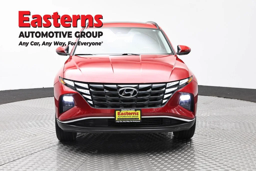Used 2023 Red Hyundai SEL image 2