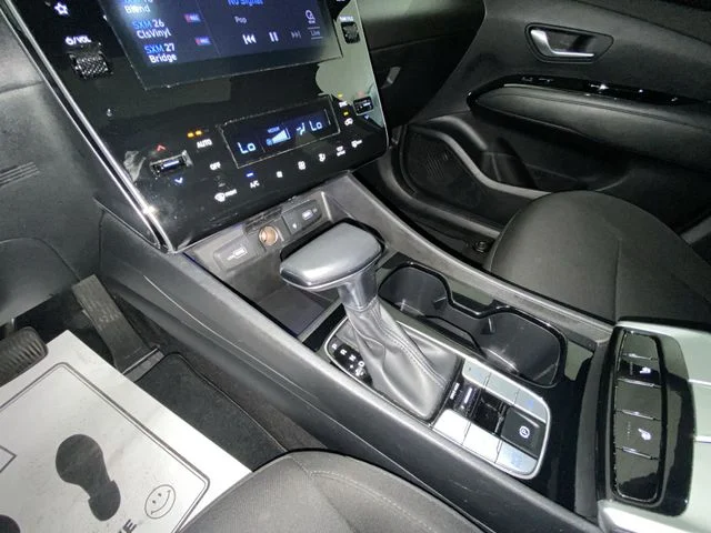 Used 2022 Gray Hyundai SEL image 19