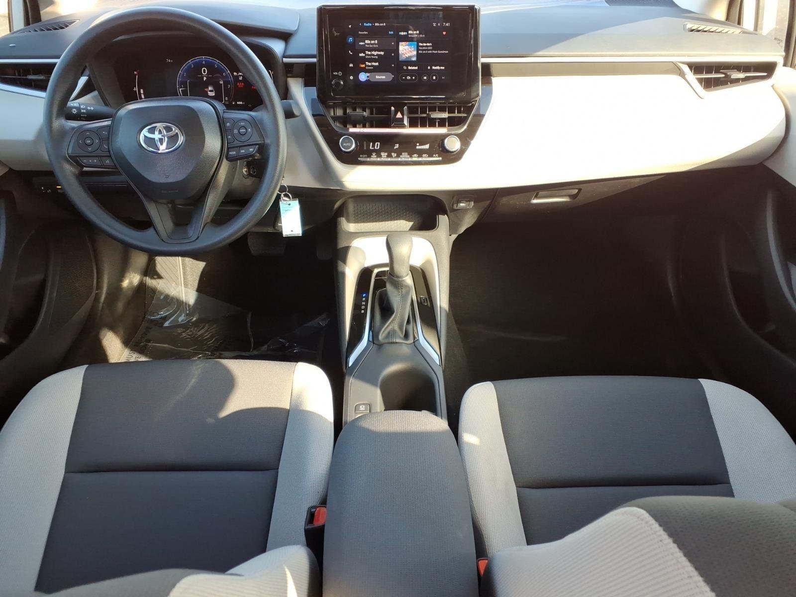 Used 2026 Wind Chill Pearl Toyota LE image 17