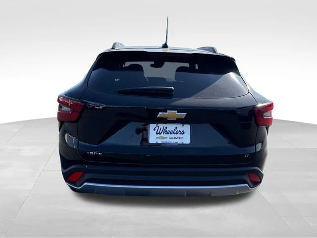 New 2026 Mosaic Black Metallic Chevrolet LT image 4