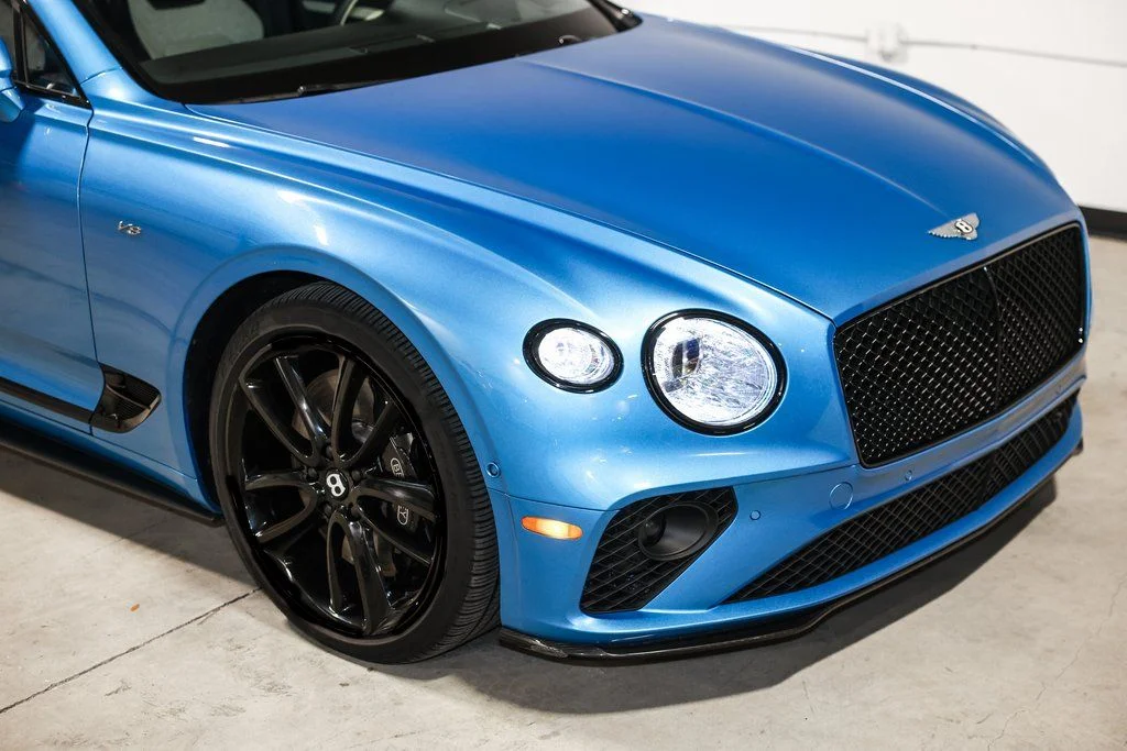 Used 2020 Blue Bentley V8 image 5