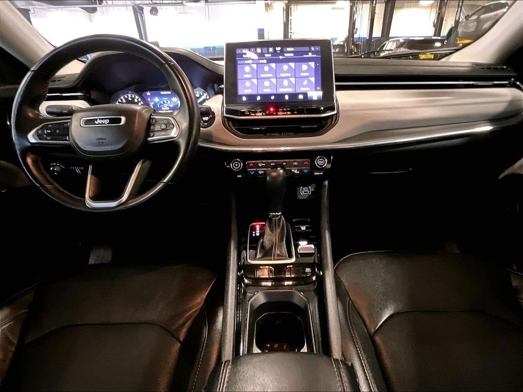 Used 2022 Black Jeep Limited image 22