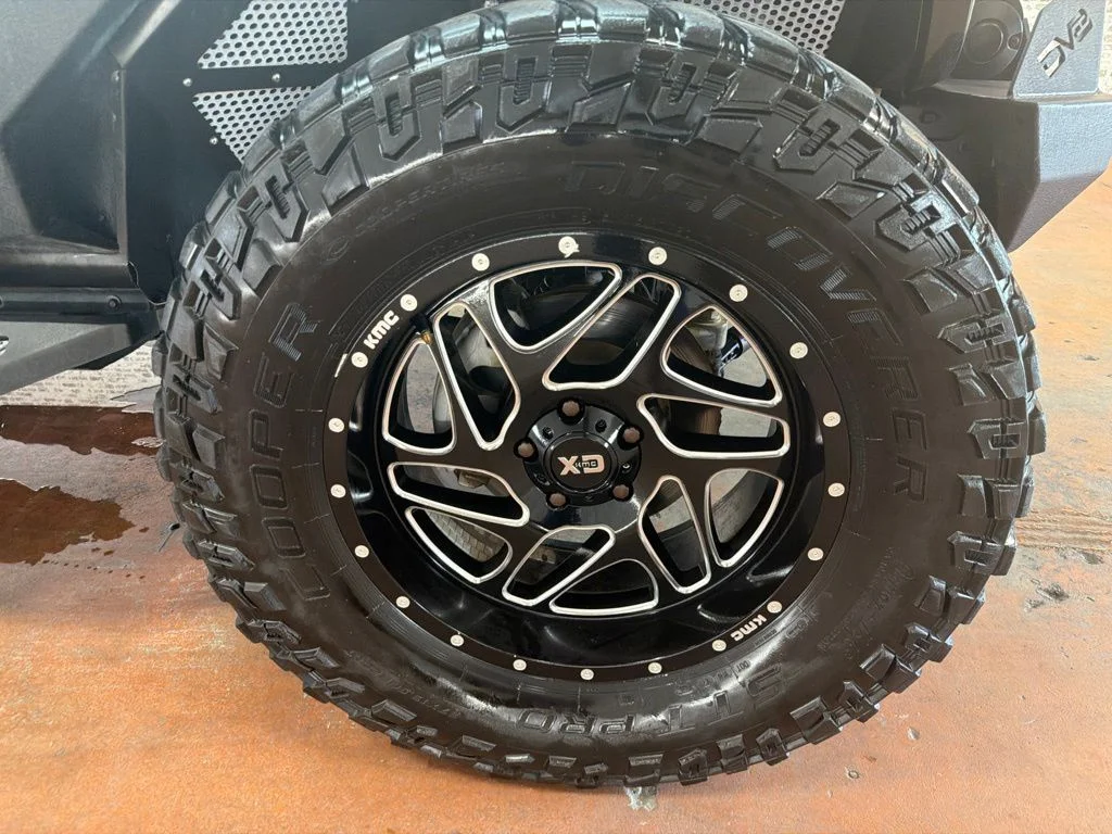 Used 2018 Black Clearcoat Jeep Unlimited Sport S image 10