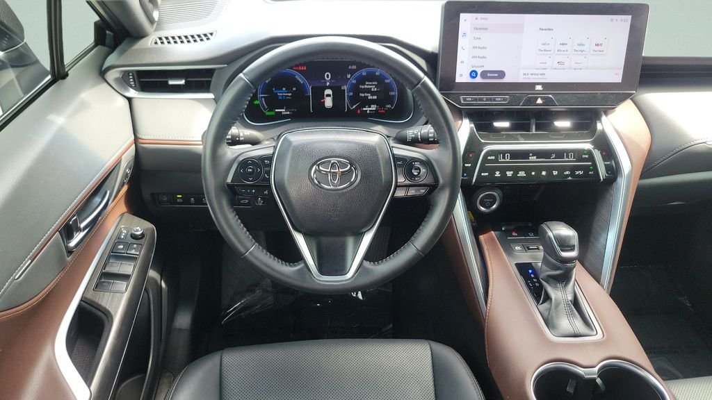 Used 2023 Gray Toyota Limited image 12