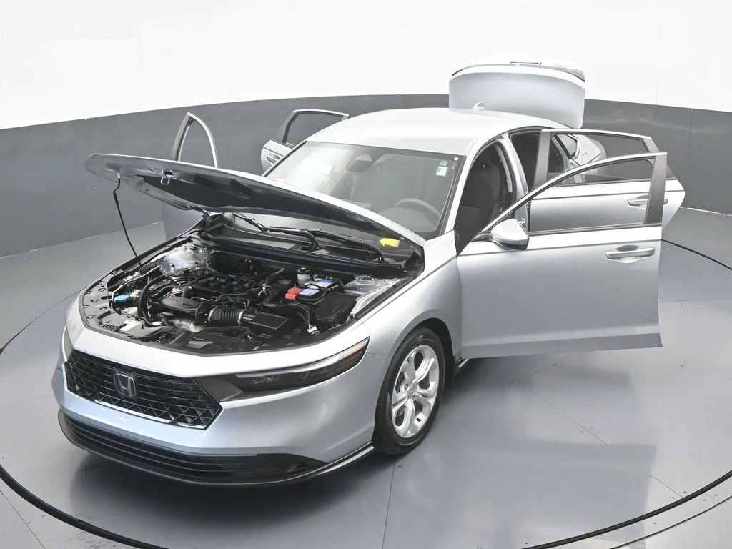 Used 2024 Silver Honda LX image 66