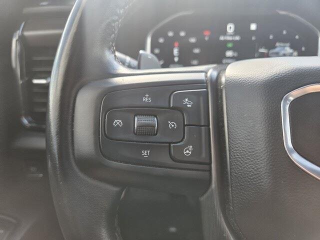 Used 2022 Titanium Rush Metallic GMC AT4 image 15