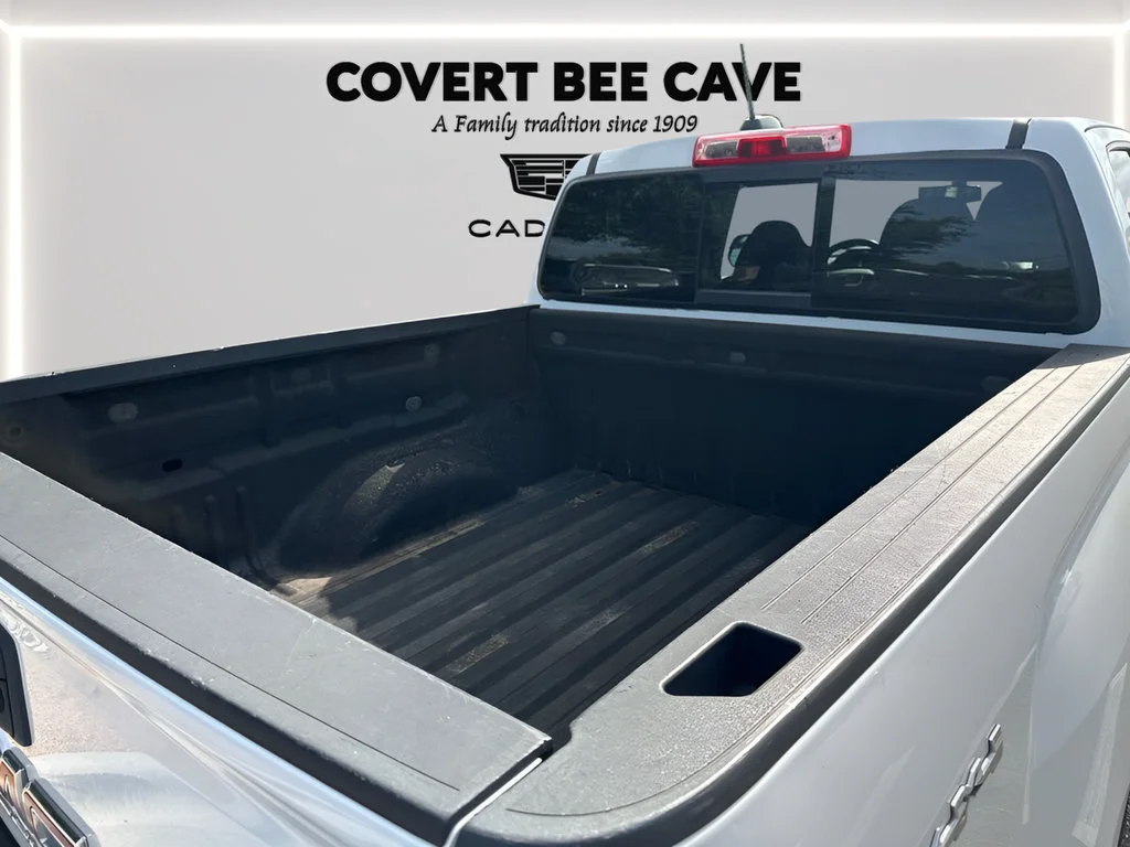Used 2022 Summit White GMC Elevation image 46