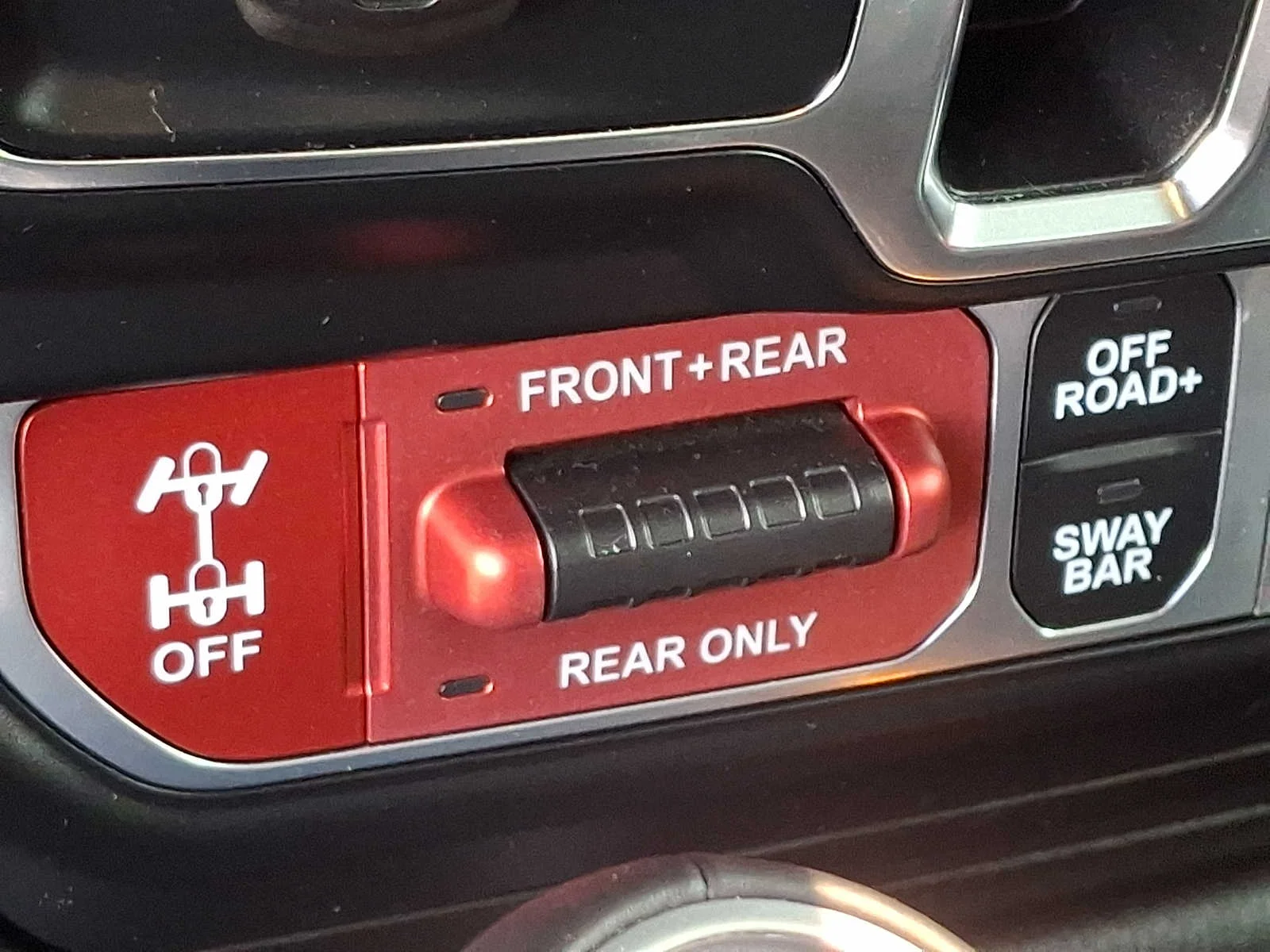 Used 2020 Billet Silver Clearcoat Metallic Jeep Rubicon image 48