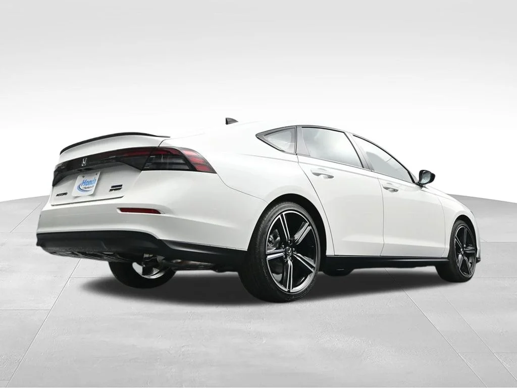 New 2026 Platinum White Pearl Honda Sport image 30