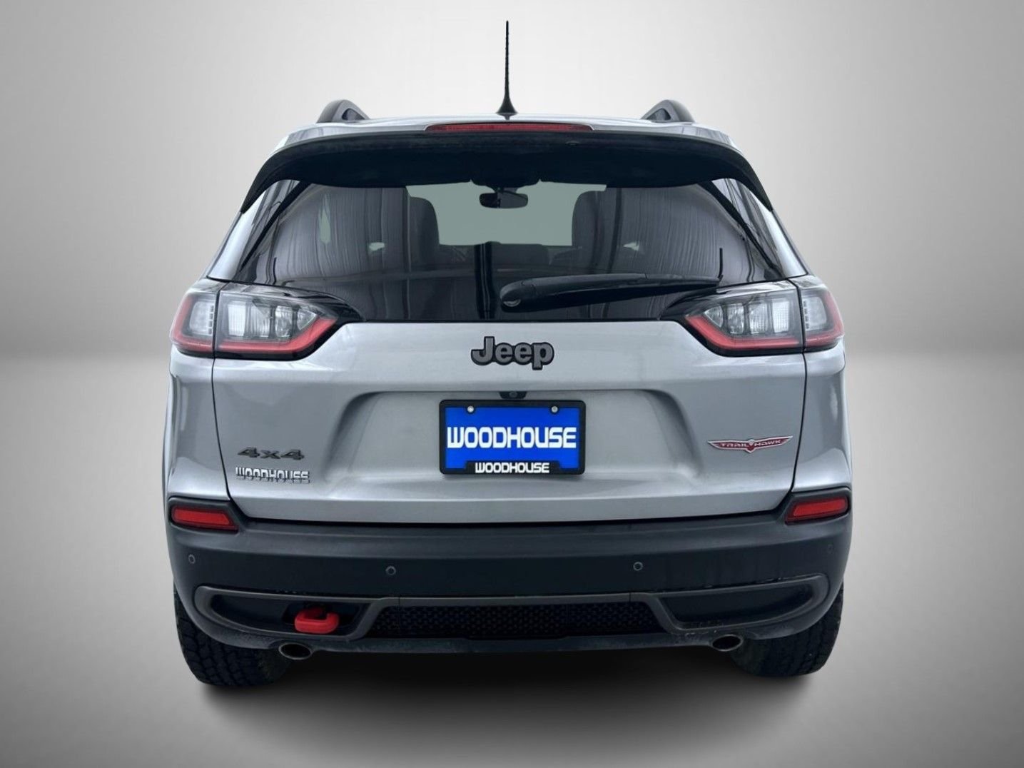 Used 2019 Billet Silver Metallic Jeep Trailhawk image 6